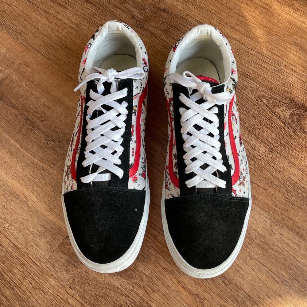 Stranger Things Mens Vans Sneakers Skate Shoes Size 13 Printed Graphic Rare - Picture 2 of 9